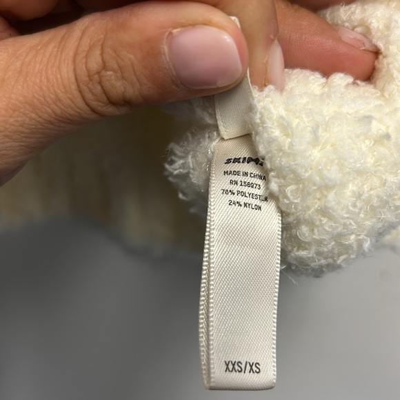 Skims fuzzy tank - Picture 4 of 4